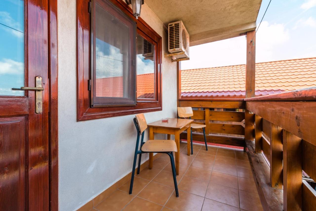 Hotel Casa Luca à Vama Veche Extérieur photo