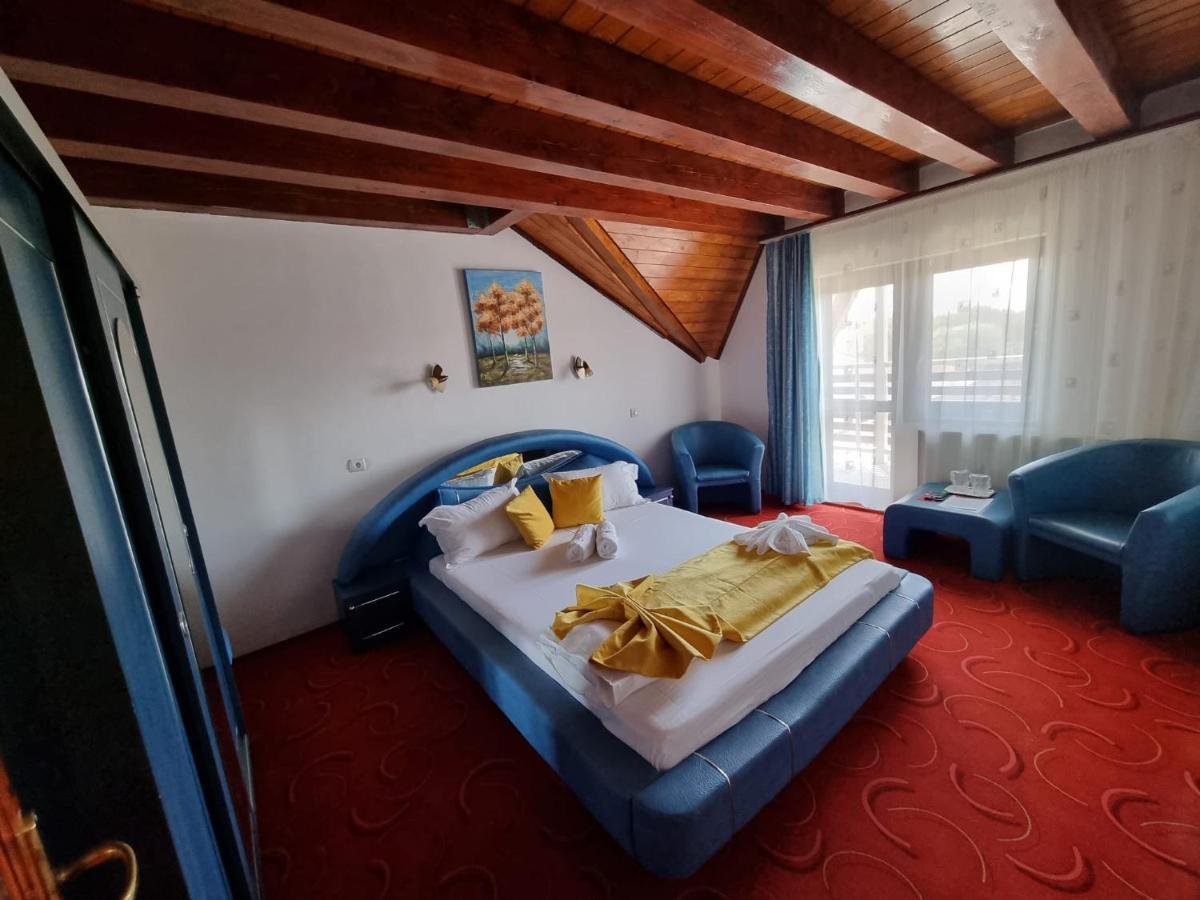 Hotel Casa Luca à Vama Veche Extérieur photo